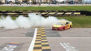 Nascar issues both hot and cold passes only to those needing access to the garage throughout a race weekend. Race Recap Playoff Problems Plentiful At Kansas Speedway Nascar