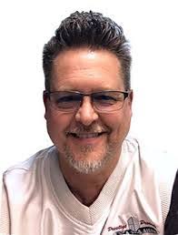 Dustin Samuel's Instagram, Twitter & Facebook