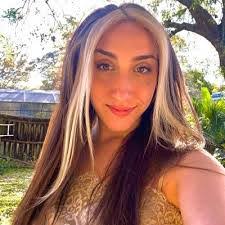 Caroline Ardito's Instagram, Twitter & Facebook