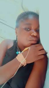 Lift your hands to the heavens and pray for total healing for Tori 🤍