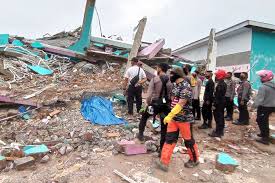 Dan merupakan salah satu bencana alam yang dapat mengakibatkan kerusakan. Gempa Sulawesi Bermagnitudo 6 2 Dalam Sorotan Media Asing Halaman All Kompas Com