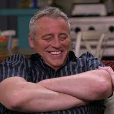 The friend in question is joey, or more specifically matt leblanc. Yeqopexag2c3ym
