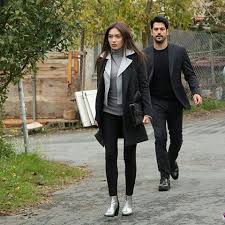 Kara Sevda Korean Winter Outfits Turkish Fashion Fashion Stayle