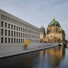 Berlin lies where the influence of the atlantic ocean fades and the climate of the continental plain begins. German Royal Palace Reconstructed To Become Humboldt Forum In Berlin