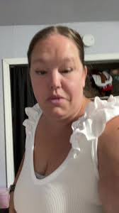 Potty training is hard. But we can make it easier with small potty training  hacks. #themhoffers #pottytraining