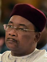 Nijar ta yi asarar sama da Dala miliyan 100 a badakalar makamai