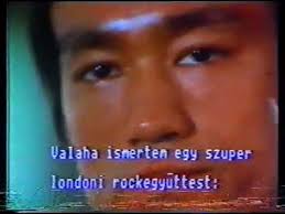 Az erődítmény kungfu iskolájának egyetlen célja, hogy az onnan üzemeltetett kábítószer kereskedelmet és prostitúciót álcázza. Legjobb Bruce Lee Filmek Ranker Hu