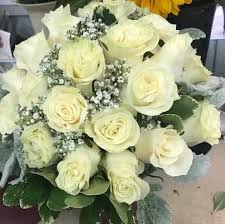 Bride wedding bouquet artificial silk rose flower fake baby breath begie nosegay. White Roses Babies Breath In Riverhead Ny L A Country Flowers