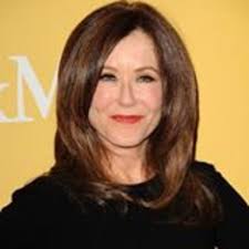 Happy 21st birthday, Mike Mell! Here's a throwback to him with mom Mary  McDonnell and sis Olivia Mell in 2007.