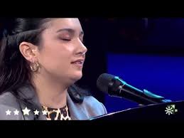 Una hermosa balada! Eve Romano la rockeó con su versión de "Oye" en "Canta  Conmigo Ahora"