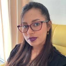 Luisa Fernanda Macías (@LuMacias271)