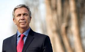 2019 yerel seçimlerinde partisi cumhuriyet halk partisi (chp)'den bolu. Tanju Ozcan Kimdir Nereli Kac Yasinda