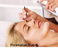 Muka aku naik jerawat yang sangat teruk di mana aku nak pegang dan basuh pon terasa pedih yakmat. Daftar Klinik Kecantikan Terbaik Di Surabaya Lengkap Dengan Alamat Dan No Telepon Tipssehatcantik Com