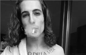Free maneskin presentano vent anni videoincontro mp3. Maneskin Quanto E Difficile Essere Se Stessi Ecco Vent Anni Zon