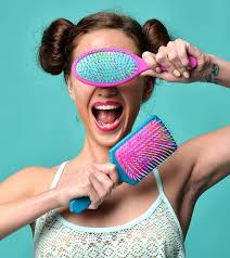 With so many types of combs and hair brushes available in the market, you might feel confused while choosing one. Types Of Hair Brushes Different Hair Brush Types How To Use Them