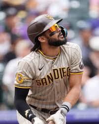 DYK: Fernando Tatis Jr. is the fastest player in MLB history to reach 20+  home runs and 20+ stolen bases at the start of his career … and he  accomplished the feat