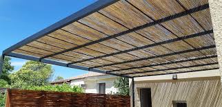 Pose Des Canisses Terminee En 2020 Pergola Photos Deco Jardin