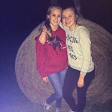 Anna Drew Kelley (@annadrewk)