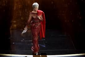 Jane fonda made a powerful statement with her 2020 oscars dress and coat. Jane Fonda Rewears Red Gown From 2014 To The 2020 Oscars London Evening Standard Evening Standard