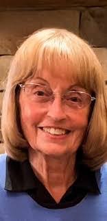 Susan Stennett's Instagram, Twitter & Facebook