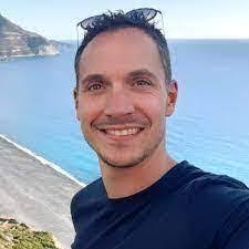 Rodd Day's Instagram, Twitter & Facebook