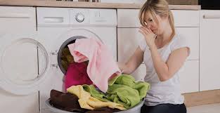 Sebelum mencuci baju, pastikan untuk cek label baju yang terdapat di kerah baju terlebih dahulu. 10 Cara Mencuci Bed Cover Handuk Karpet Di Musim Hujan Anti Apek