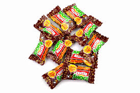 Guma balonowa center shock o smaku owocowym. Super Kwasna Guma Center Shock Cola 10 Szt Elukmar Pl