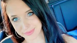 She knew too much. Detective story by Angela Michelle Lawless