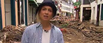 Does susanne uhlen have tattoos? Car9d4ncphaynm