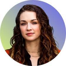 Sally Maier's Instagram, Twitter & Facebook