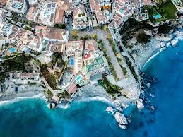 Pour aller en espagne, au maroc, en tunisie, en sardaigne, à malte ou en sicile, c'est grimaldi lines qu'il faut choisir. Vacances En Espagne Les 10 Meilleures Destinations Estivales Les Voyageuses