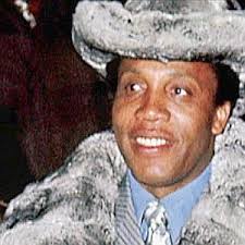 Nonton film american gangster (2007) subtitle indonesia streaming movie download gratis online. Druglord Gangster Fashion Victim