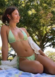 Emma Neilson - Free pics, galleries & more at Babepedia