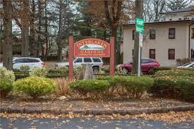 Eastchester, ny real estate & homes for sale. 112 Eastchester Homes For Sale Eastchester Ny Real Estate Movoto