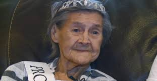 Teen Asks 92-Year-Old Grandma To Be His Prom Date