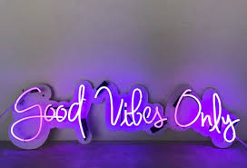 Neon Good Vibes Only The Neon Queen Lisa Schulte Neon Wallpaper Neon Neon Signs