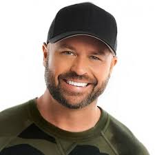 Just another day in the world of @boredrider88 taking @boredriderphotos and  loving life. I learned a new term “aura farming” recently and at least I  know farm boys don't need that 💩🤣 @