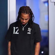 Chequea el video musical para la canción «caramelo», ver: Elite Media Marketing On Twitter What S Ozuna S Best Look Short Hair Or With Dreads Ozuna