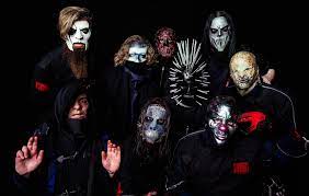 The bassist of the cult us metal group slipknot was found dead in a hotel room today, police said. Slipknot S Clown Mourns Death Of Youngest Daughter News Clash Magazine