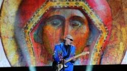 Основатель и лидер музыкальной группы звуки му. 6w0f0o4jiqjphm