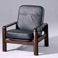 Im wohnzimmer findet das gemeinschaftliche leben statt. Klassischer Sessel 8405 1 Dyrlund Leder Holz Schwarz