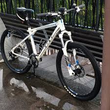 Gt Avalanche 1 0 Rock Size Medium Shox Mtb Good Condition