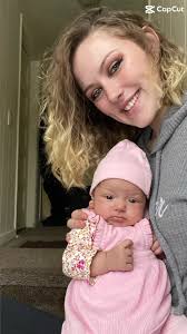 Jazmin Marshall (@jazzy_freckles)