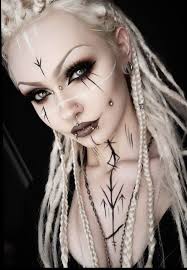 Haley Blanton (haleybear2003)