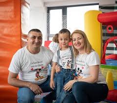 Vreau să îi ofer acelui copil o viaţă frumoasă. Am Adoptat Un Copil Cu Handicap Accentuat Lista Copiilor Greu Adoptabili Ascunde Comori Noi Am GÄƒsit LuceafÄƒrul Totul Despre Mame