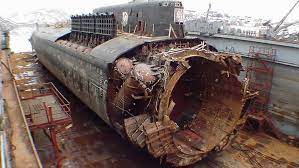 Sebuah kapal selam milik angkatan laut argentina dengan 44 awak masih belum ketemu setelah apa dugaan yang terjadi dengan kapal selam ini? 5 Kecelakaan Kapal Selam Paling Mematikan Dalam Sejarah Soviet Dan Rusia
