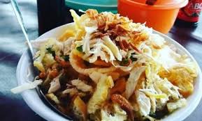 Komposisinya terdiri dari siraman kecap asin, potongan cakwe, suwiran ayam, tongcai dan kerupuk. 7 Bubur Ayam Enak Di Bogor Malam Hari 24 Jam Khas Sukabumi Cina Cakwe Bandung Cianjur Jejakpiknik Com