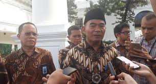Contohnya di point blank (pb) disebut clan, mobile legends (ml) disebut squad, free fire (ff) disebut tim squad, pubg disebut tim squad, dan coc disebut. Tuai Pro Dan Kontra Begini Penjelasan Mendikbud Soal Ppdb Sistem Zonasi