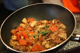 Portada >recetas sanas >aprender a cocinar >tipos de cocción > ventajas de cocinar con el un wok es bueno para mucho más que saltear. Como Preparar Wok De Verduras Facilmente