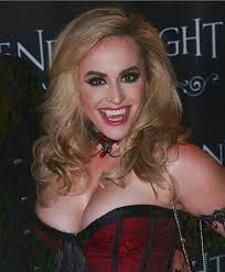 HAPPY HALLOWEEN!!!🖤🎃🦇🧡